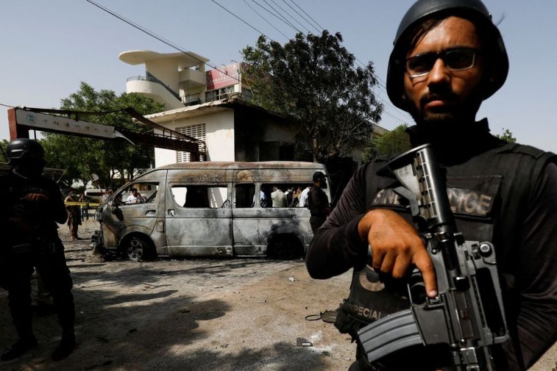 Pakistan bunuh dalang serangan bom di Karachi