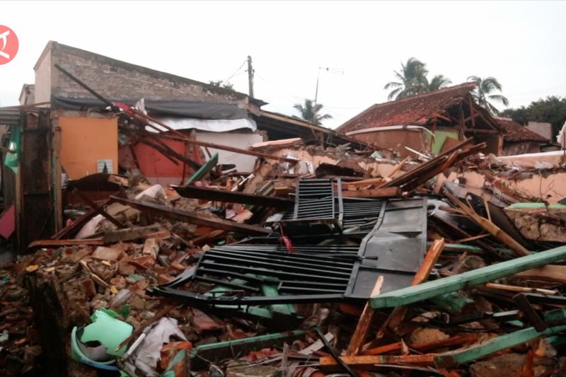 27 Ribu Rumah Rusak Berat, Pemerintah Siapkan 2 Ha Lahan Relokasi - IMS ...