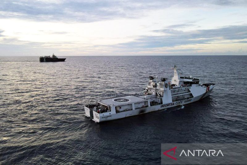 Bakamla RI mengendalikan kapal-kapal Bahama "melayang" di perairan Kepulauan Riau