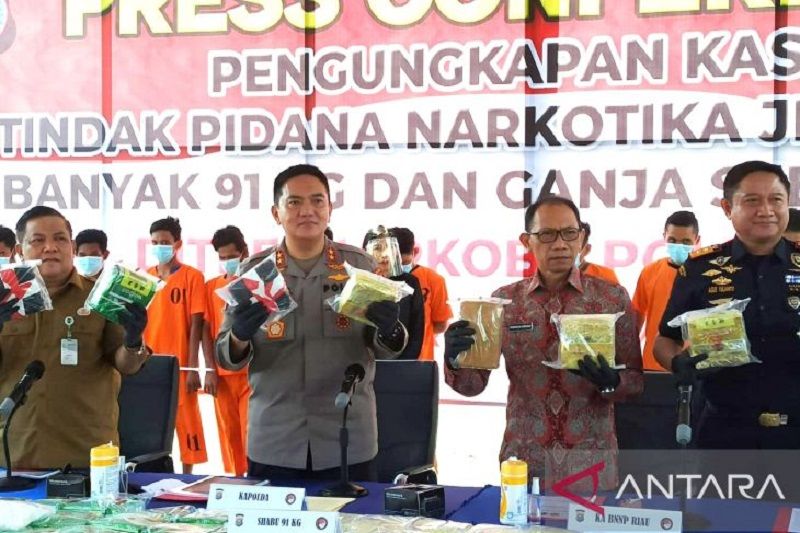 Polda Riau sita 91 kg sabu-sabu dan 25 kg ganja di berbagai tempat
