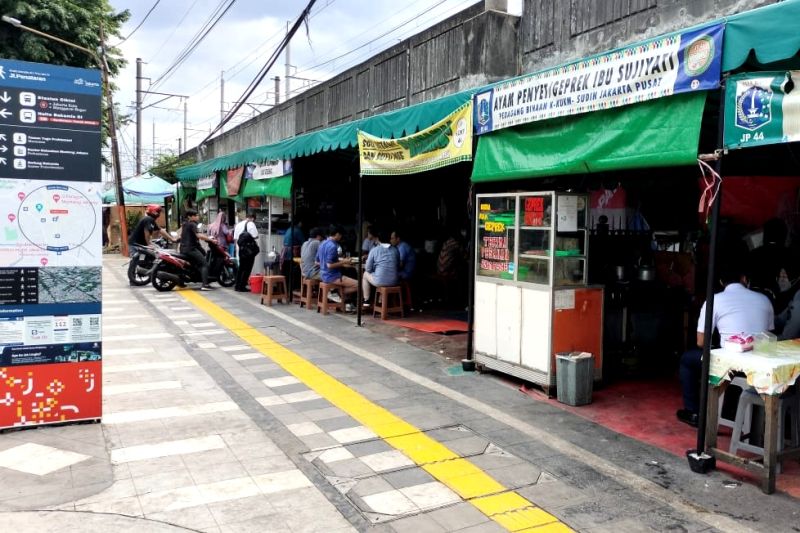 Pengamat nilai DKI perlu perbanyak UMKM untuk genjot pendapatan