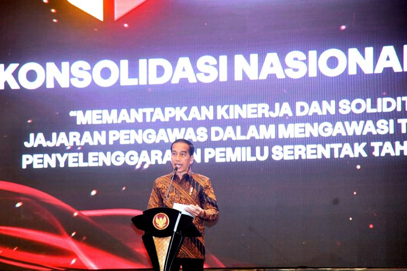 Jokowi minta Bawaslu petakan potensi pelanggaran Pemilu/Pilkada 2024