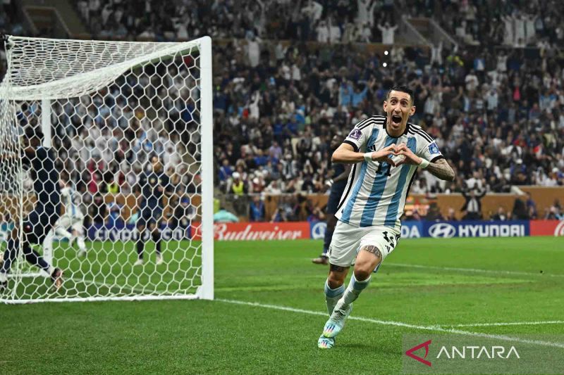 Messi dan Di Maria memimpin Argentina menang 2-0 atas Prancis