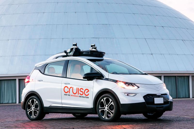 Robotaksi Cruise akan hadir di aplikasi Uber pada 2025