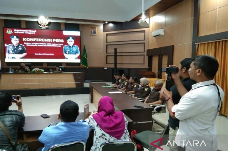 Kejaksaan Sulawesi Tenggara telah menghemat 5,3 miliar rupiah dana pemerintah dari Komisi Pemberantasan Korupsi.