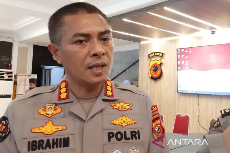 Polda Jabar minta warga lapor jika buat acara kembang api tahun baru