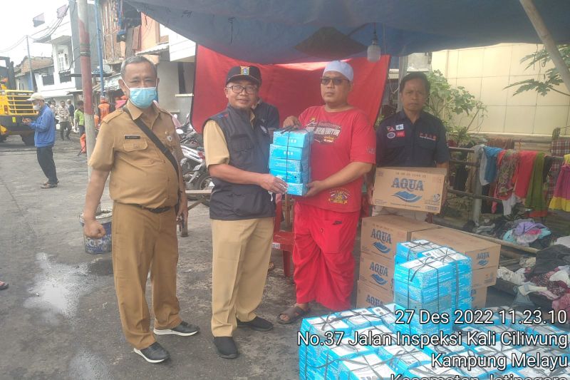 Sudinsos Jaktim perpanjang bantuan bagi korban kebakaran di Jatinegara