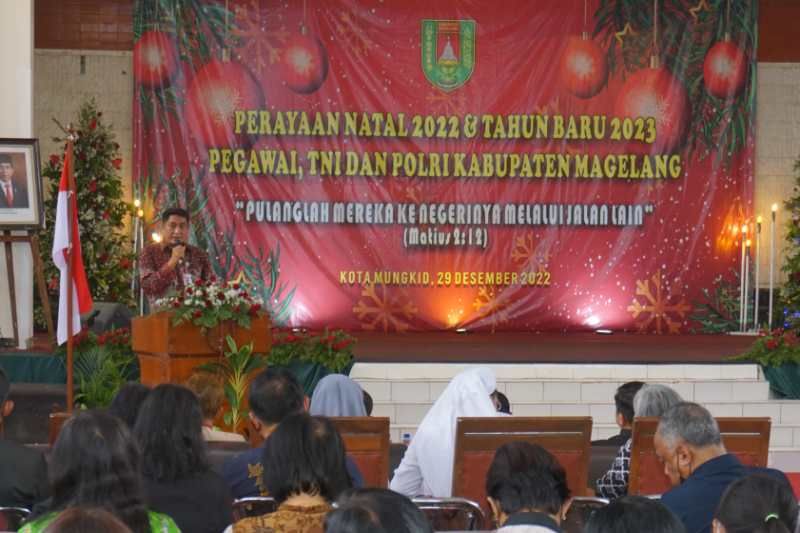 Bupati Magelang ajak kaum Kristiani perkokoh nilai-nilai kebangsaan