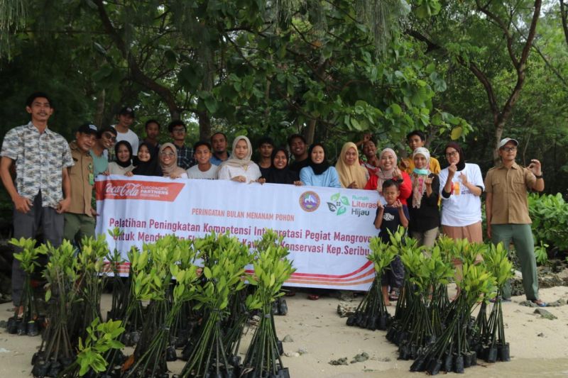 Coca-Cola Europe Oceania bermitra dengan Indonesia untuk menyelenggarakan pelatihan mangrove