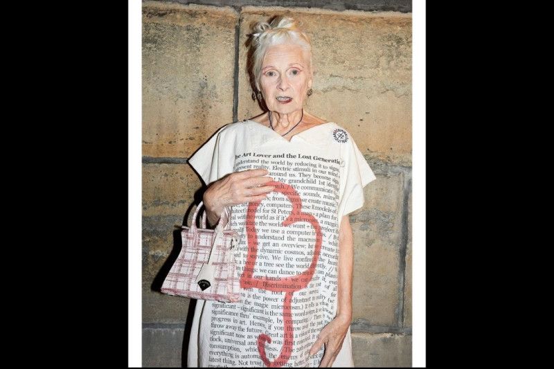 Perancang busana Vivienne Westwood telah meninggal