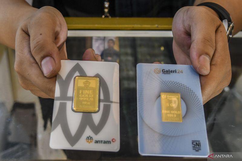 Harga emas Antam naik jadi Rp1,283 juta per gram