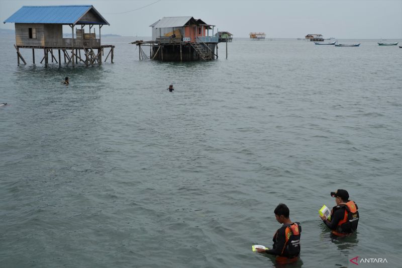 LATIHAN PENCARIAN KORBAN TENGGALAM DENGAN AQUA EYE