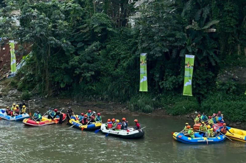 PHR dan KLHK gelar aksi bersih Sungai Ciliwung