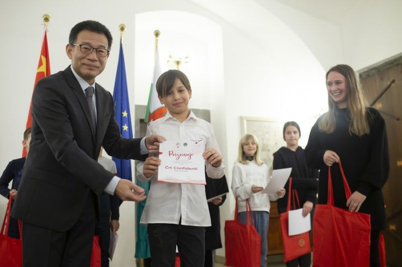 Pameran seni anak-anak bertema China dibuka di Slovenia