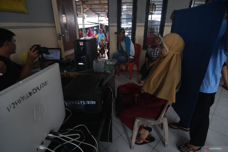 LAYANAN DOKUMEN KEPENDUDUKAN DI PASAR TRADISIONAL