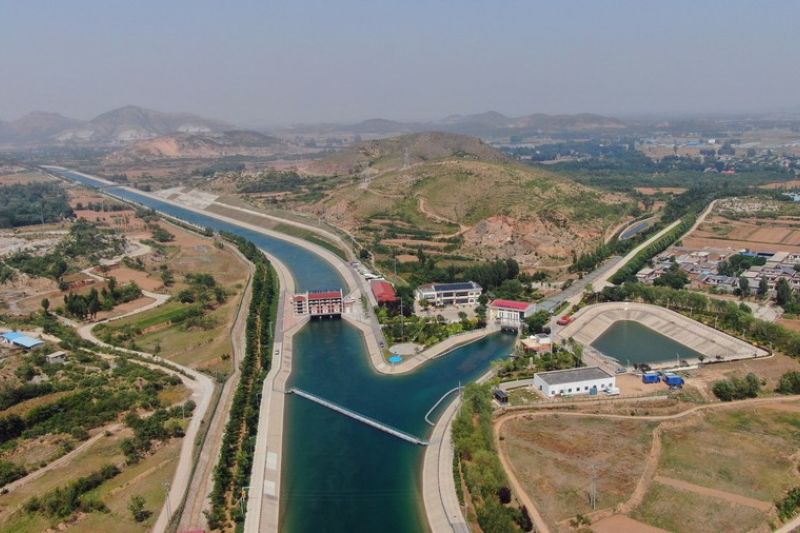 Megaproyek pengalihan air China alirkan air ke daerah kering
