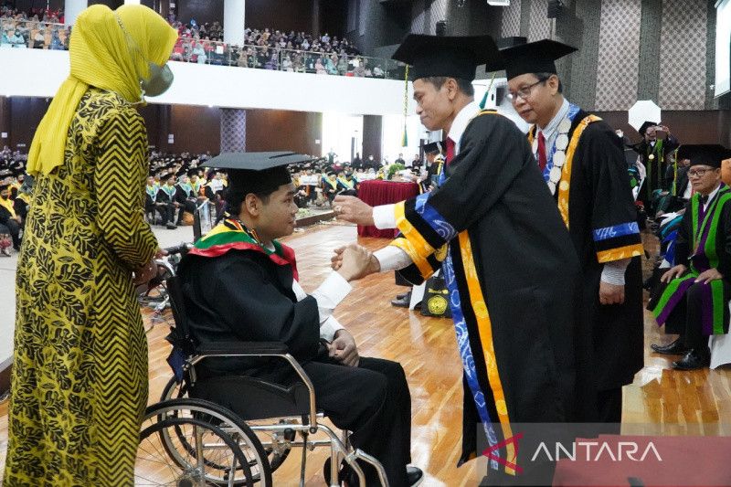 10 mahasiswa ULM terima beasiswaADik disabilitas