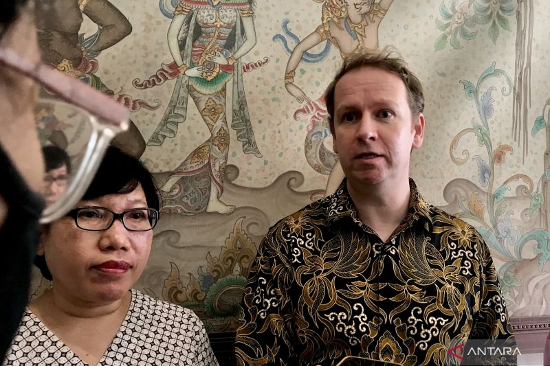 Inggris membantu memperkuat kapasitas kepolisian Bali untuk mengatasi kekerasan seksual