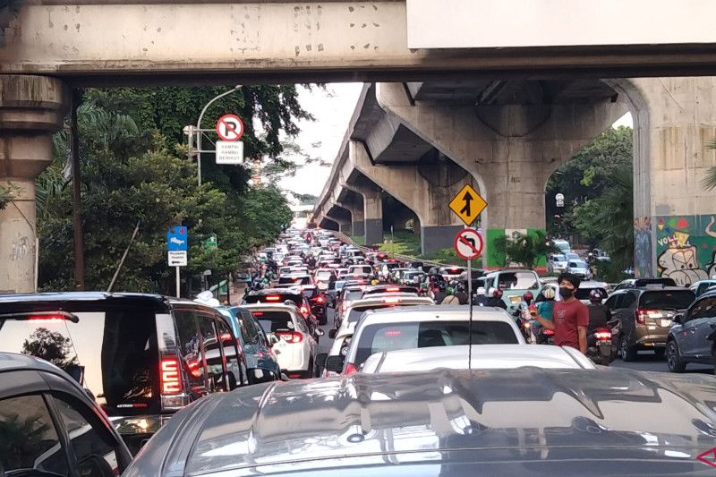 Mengurai kemacetan Jakarta hingga akar masalah