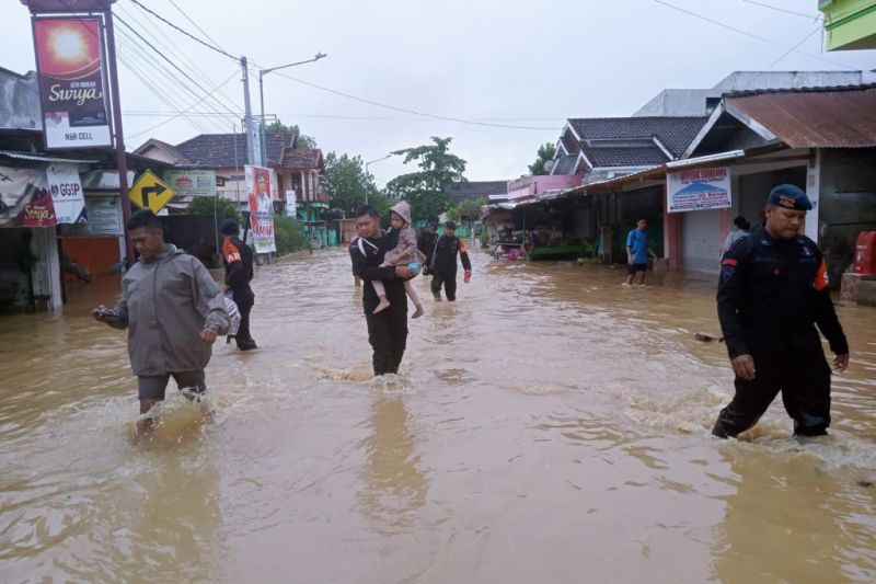 BPBD Sumbawa Barat fokus penanganan pasca-banjir
