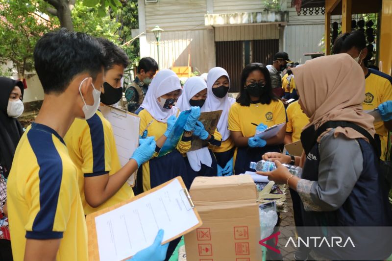 Sudin LH Jakbar sosialiasi pengurangan penggunaan plastik di sekolah