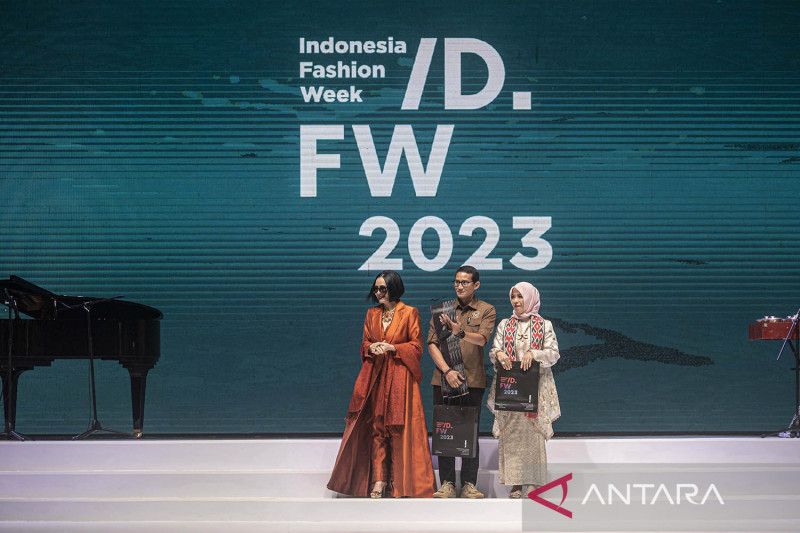 Pembukaan Indonesia Fashion Week Antara News