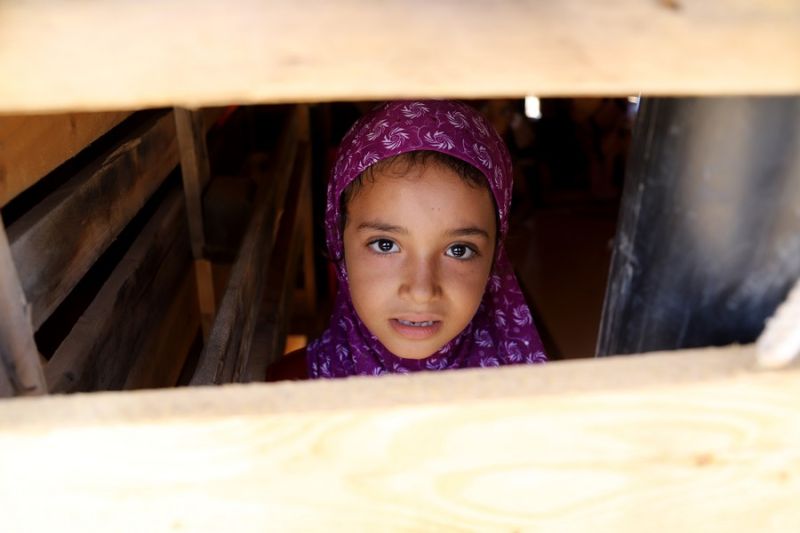 Anak-anak Yaman yang bersekolah di tenda butuh bantuan pendidikan
