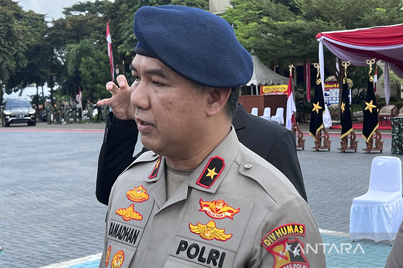 114 personel Polri teruskan pencarian korban longsor di Natuna