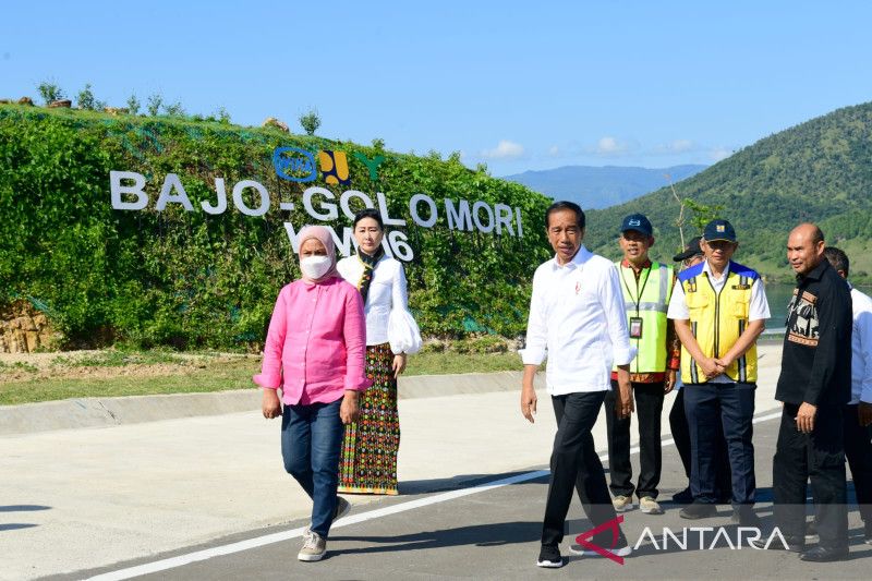 Presiden Jokowi tinjau fasilitas KTT ASEAN di Labuan Bajo