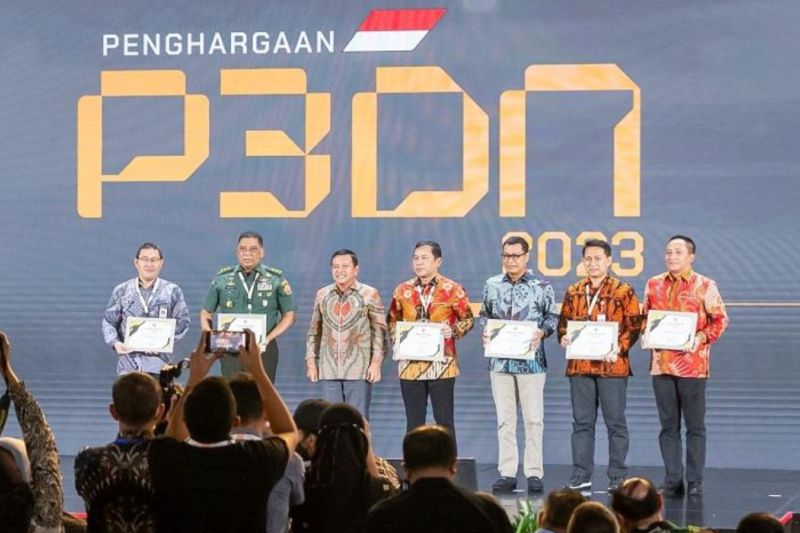Kemenperin beri Penghargaan P3DN kepada pelaku industri