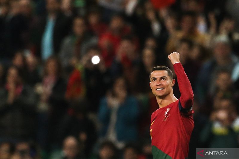 Ronaldo mencetak dua gol saat Portugal mengalahkan Liechtenstein 4-0