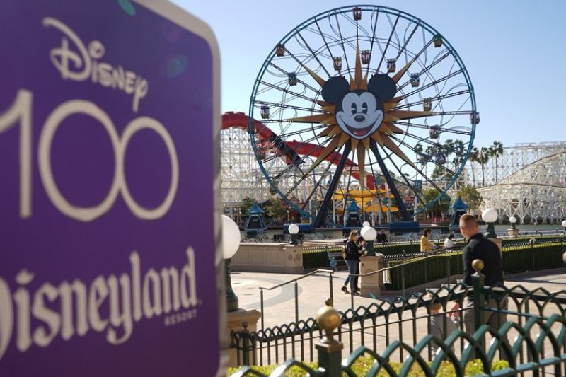 Disney akan mulai PHK 7.000 karyawan pekan ini