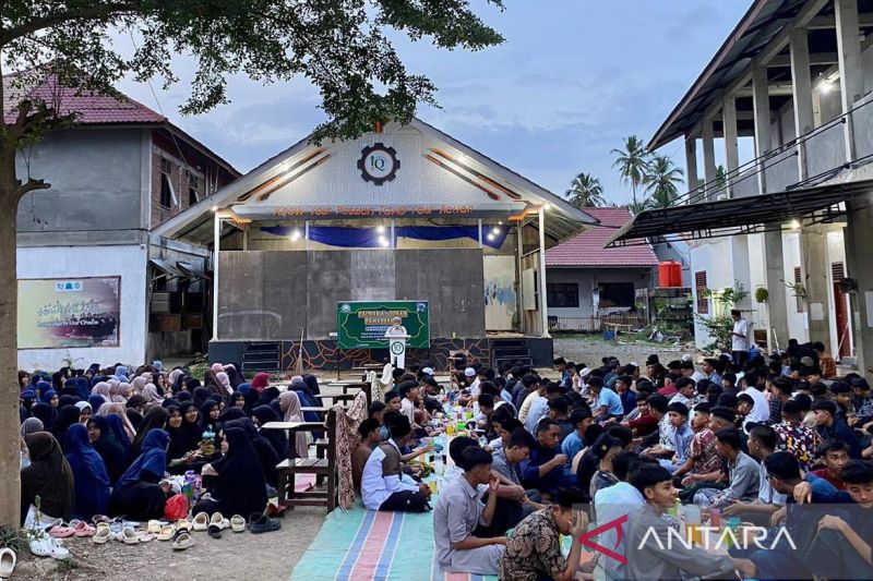 Humaniora: Ratusan santri di Aceh ikut daurah Al Quran guna kejar target hafalan