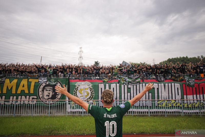 Sejarah Bonek Mania, suporter militan Persebaya Surabaya