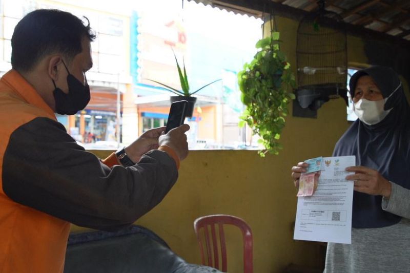Pos Indonesia kembali dapat amanat salurkan bansos sembako dan PKH