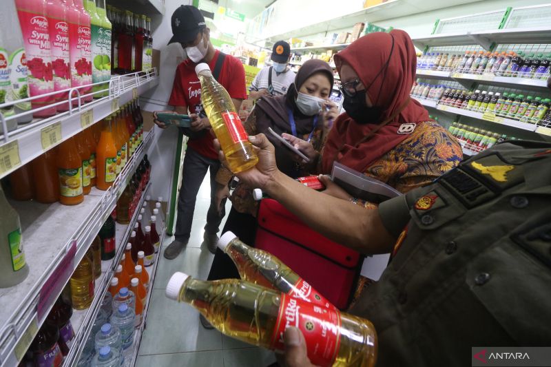 kenali-efek-samping-konsumsi-makanan-atau-minuman-kedaluwarsa