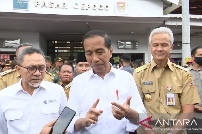 Presiden Jokowi menyerukan peninjauan gardu tol pasca mudik Lebaran