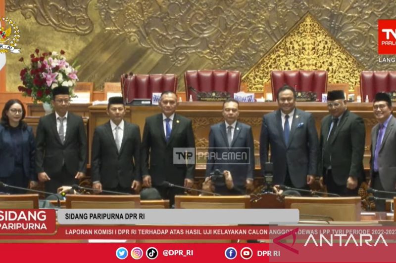 Paripurna DPR setujui lima calon anggota Dewas TVRI 2022-2027