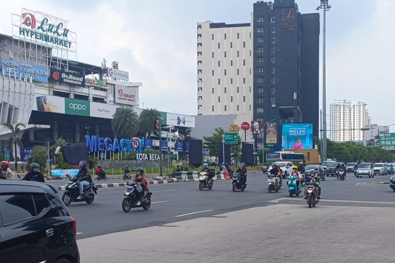 Pergerakan pemilir sepeda motor H+3 di Kalimalang cenderung landai