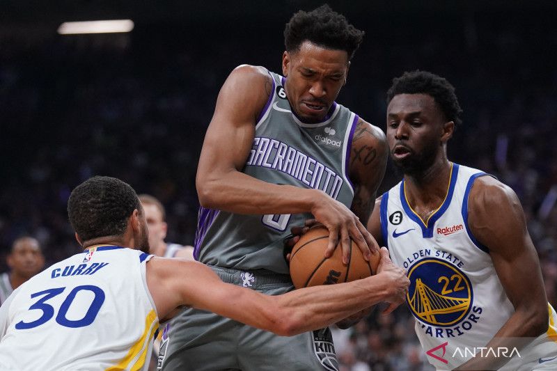 2023 04 27T032834Z 71227632 MT1USATODAY20546052 RTRMADP 3 NBA PLAYOFFS GOLDEN STATE WARRIORS AT SACRAMENTO KINGS SCORE.CO.ID