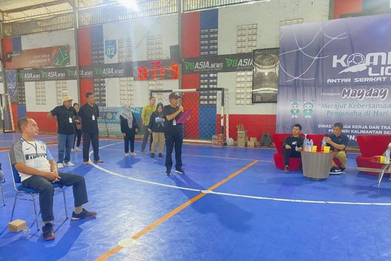 Kementerian Ketenagakerjaan menyelenggarakan Liga Futsal dalam rangka Hari Buruh