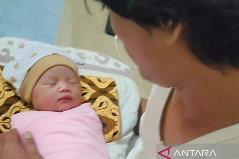 Faktor material memengaruhi pertimbangan pasangan untuk memiliki anak