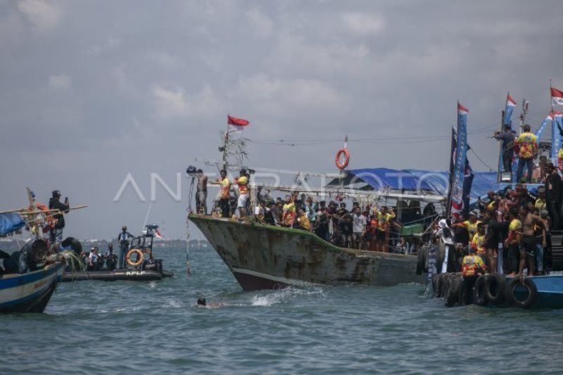 Tradisi Sedekah Laut Di Indramayu