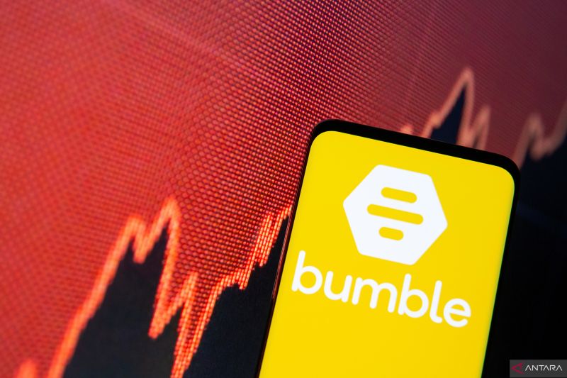 2023-05-04T201352Z_1_LYNXMPEJ430UV_RTROPTP_4_BUMBLE-IPO 5 aplikasi kencan terbaik dan terpopuler di Indonesia