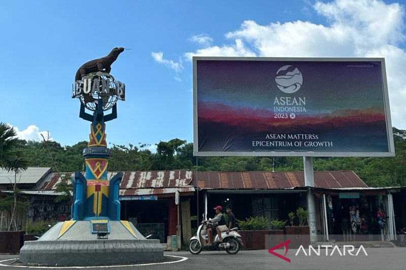Pemkab targetkan 350 ribu turis di Labuan Bajo pada 2023