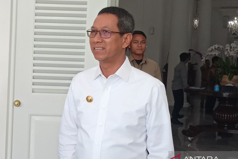 Heru minta lurah bantu proses administrasi pembebasan lahan Ciliwung