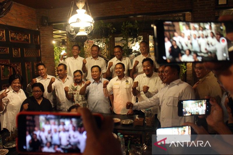 Prabowo mendapat dukungan relawan Gibran di Solo sebagai Capres 2024