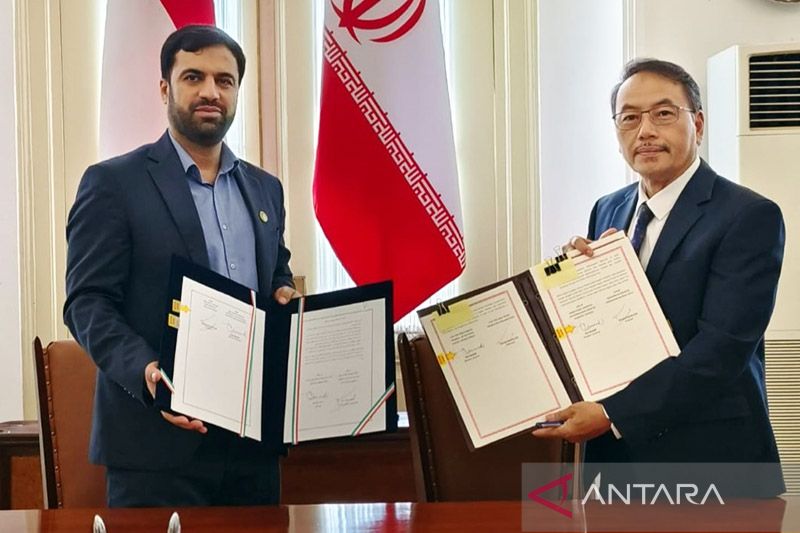 Ministerio de Comercio firma cooperación en promoción comercial con Irán