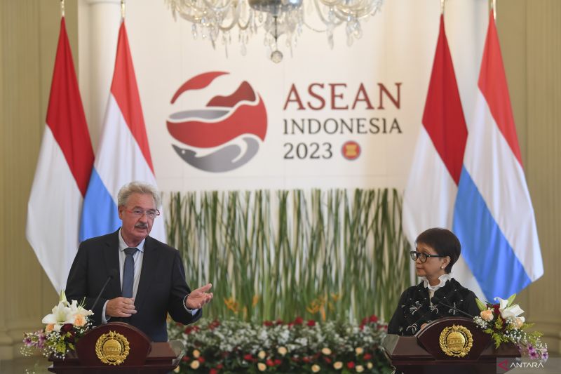 Indonesia y Luxemburgo aumentan la cooperación económica y de transporte