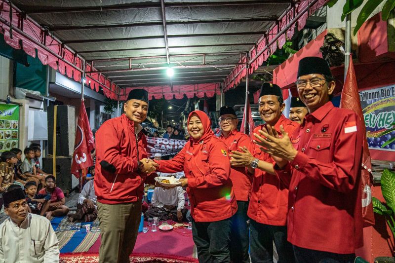 Cak Eri minta posko "Ganjar Presiden" tangani problem warga kampung